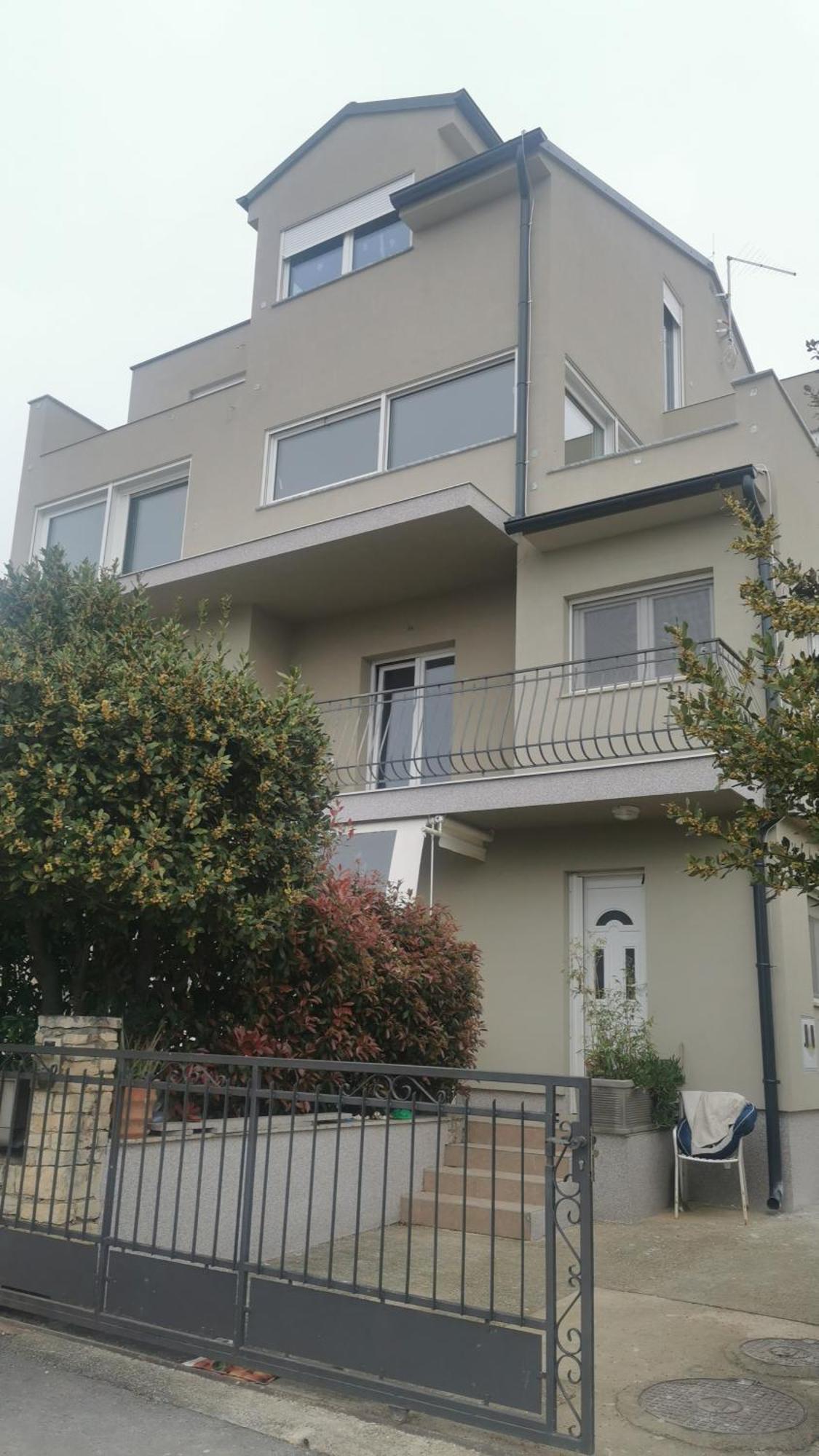 Apartments Mirta 로비니 외부 사진